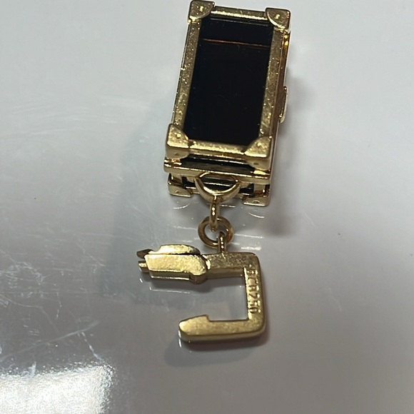 Louis Vuitton 18K Gold Steamer Trunk Charm. Gold Frame around Smoky Quartz - Picture 2 of 9